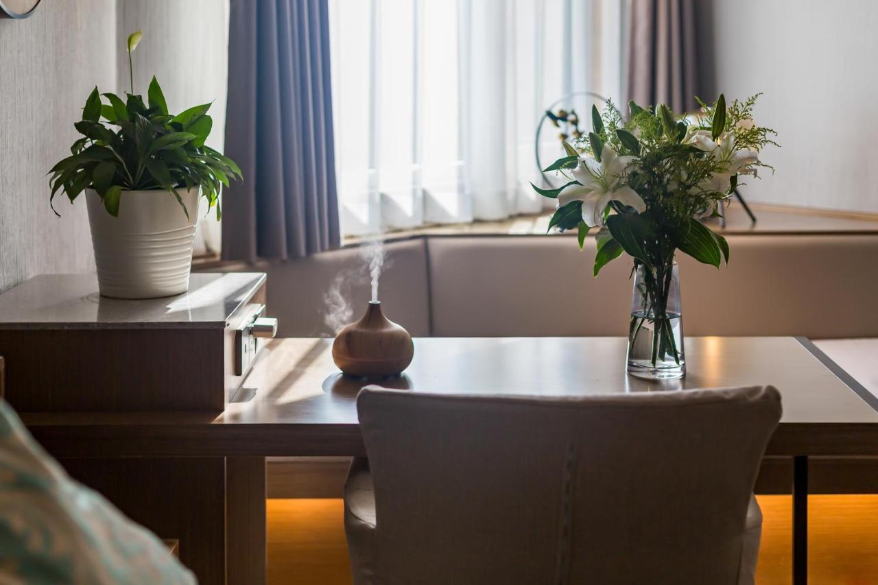 Joy & Suites Hotel