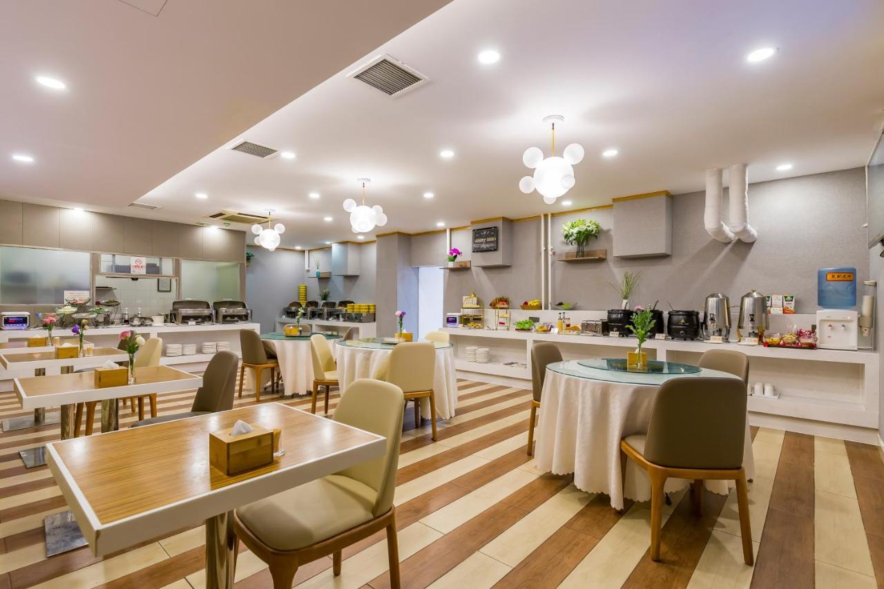 Hotel Joy & Suites 2*