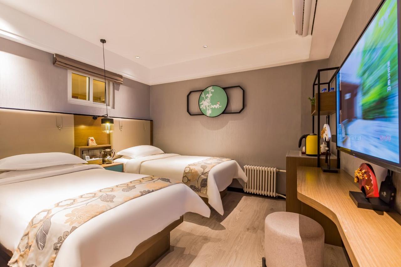 Joy & Suites Hotel