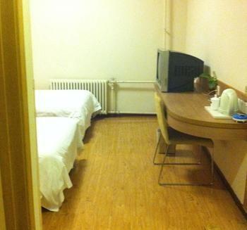 Hotel Joy & Suites 2*